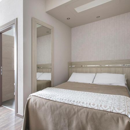 Hotel Conradi Chiavenna Buitenkant foto