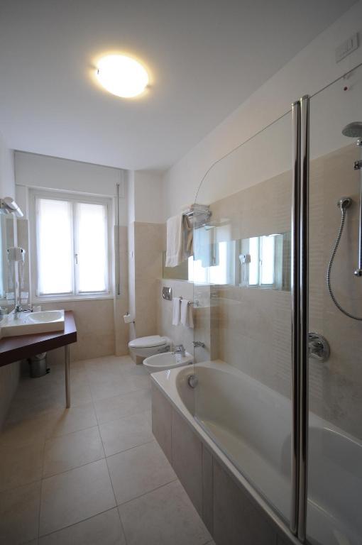 Hotel Conradi Chiavenna Kamer foto